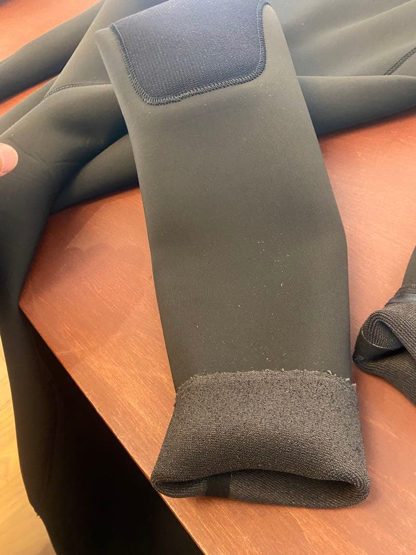 Patagonia R1 LITE 2/2mm フルスーツ　Mサイズ