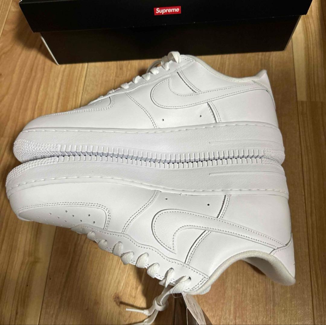 Nike Air Force 1 Supreme コラボモデル