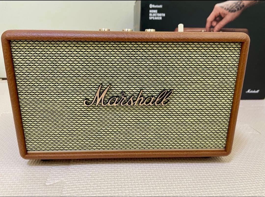 新品•未使用　国内正規品　Marshall スピーカー ActonⅢ ブラウン