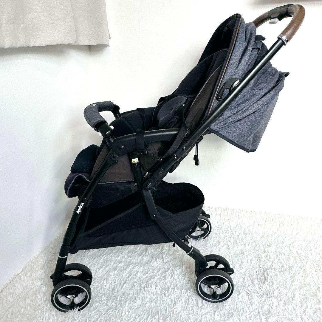 【美品】　Aprica アップリカ　ラクーナクッションフリー　デニム　2021年
