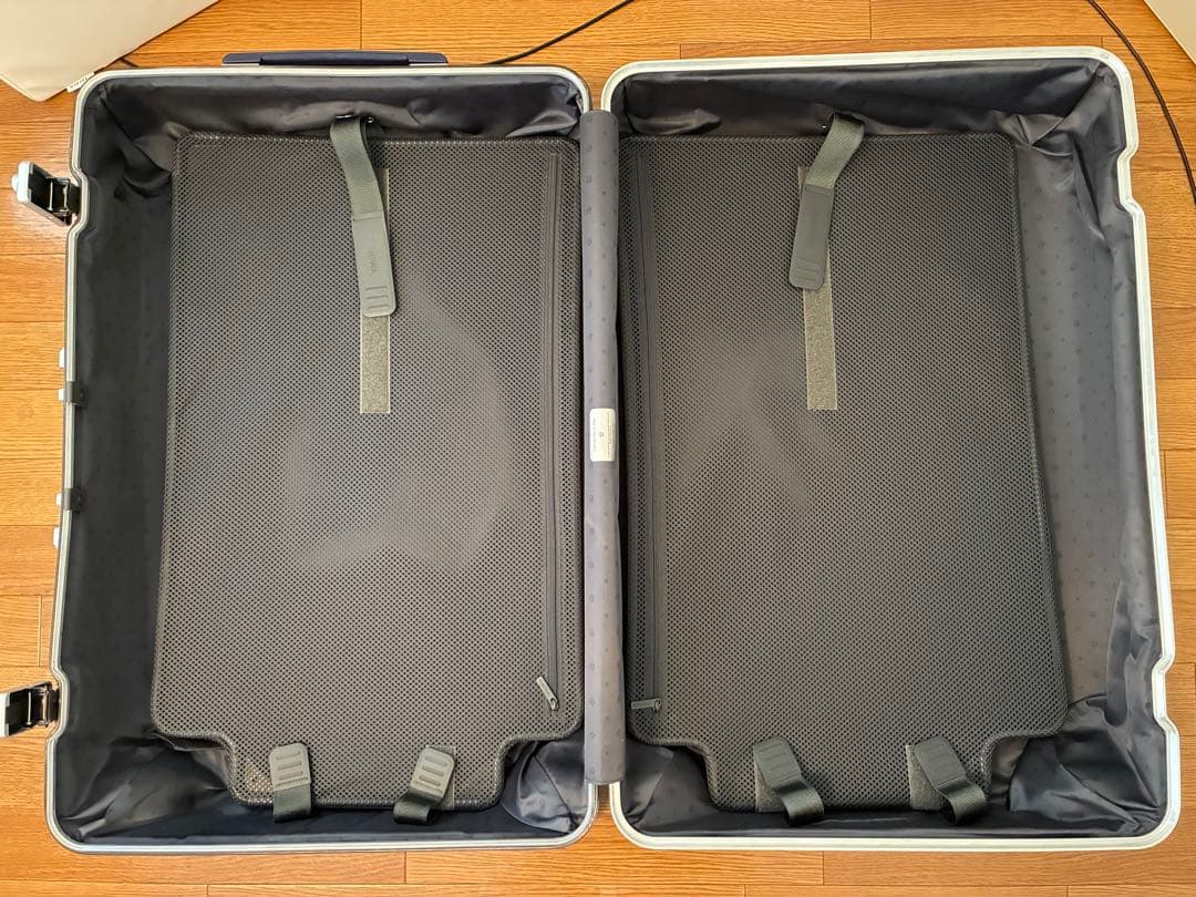 バッグ RIMOWA Hybrid Lufthansa Check-In L