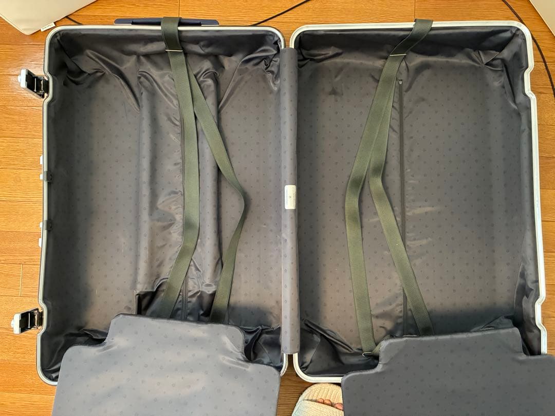 バッグ RIMOWA Hybrid Lufthansa Check-In L