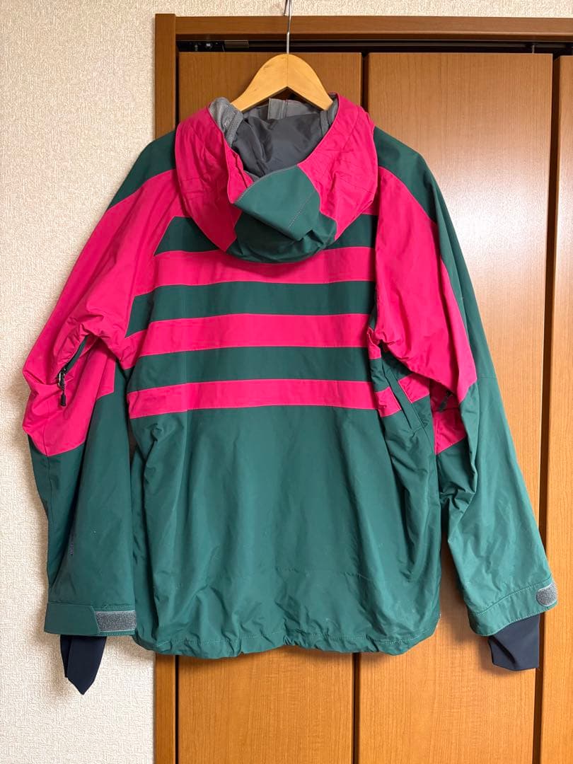 美品 Helly Hansen スノーボードウェア MENS ジャケット