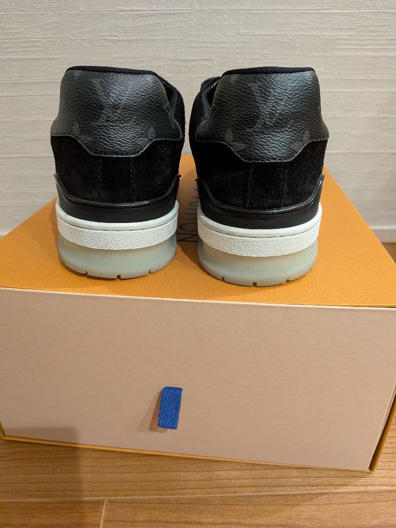 Louis Vuitton ブラックスニーカー