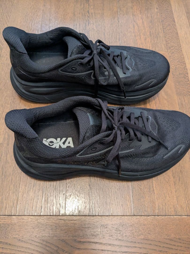 HOKAクリフトン10 ワイド　27.5センチ