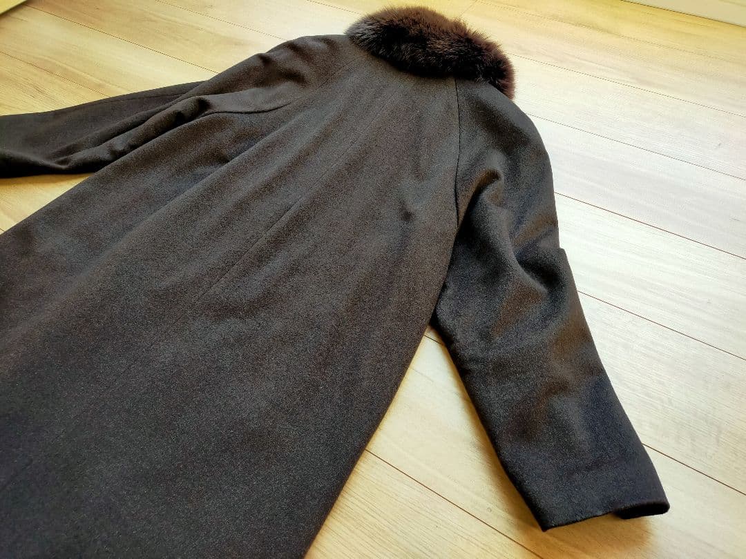 高級ブルーフォックス付きカシミヤ100 ％ロングコート！ブラウン系11号