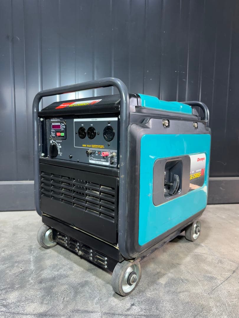【新古品】インバーター発電機 発電機 デンヨー GE-2500SS-IV
