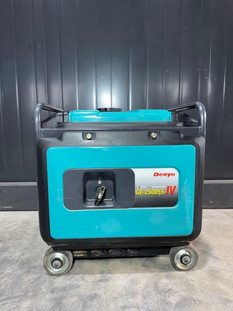 【新古品】インバーター発電機 発電機 デンヨー GE-2500SS-IV