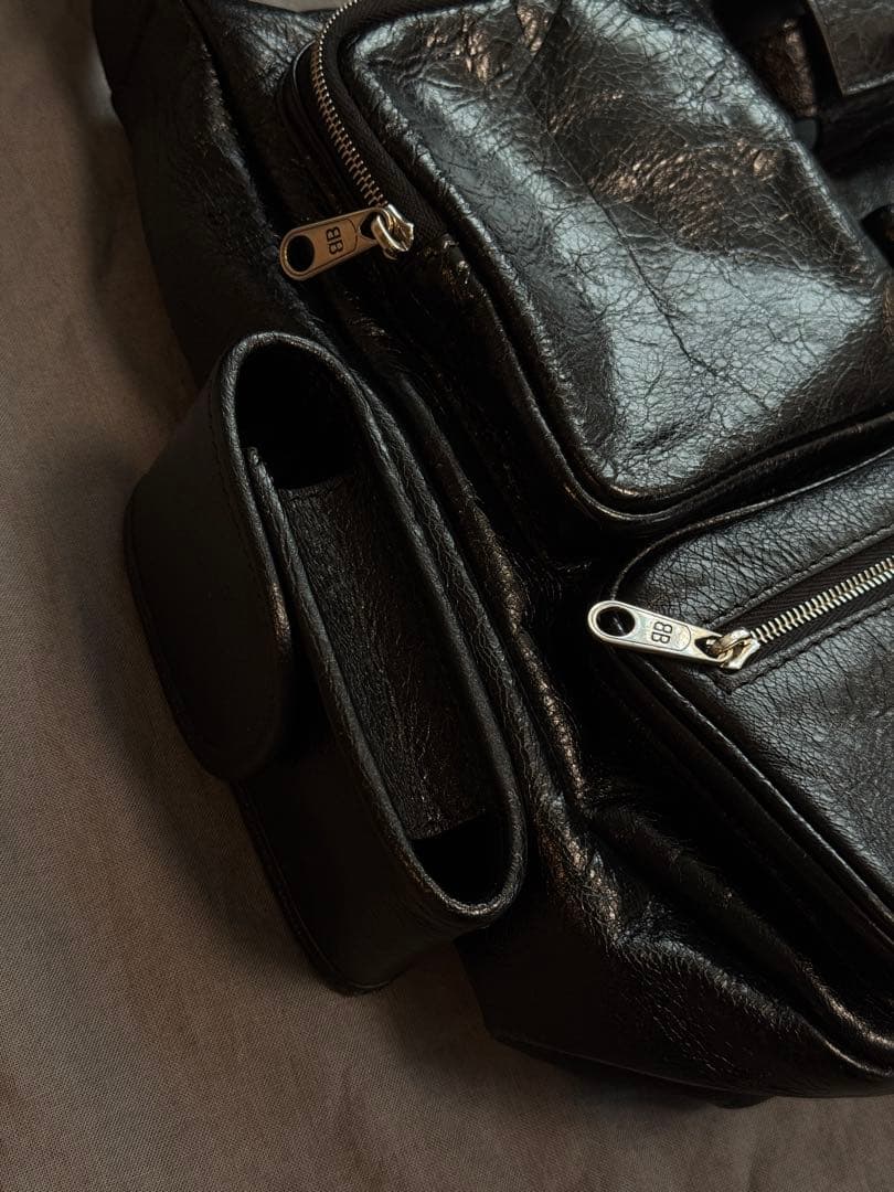 u*d様 BALENCIAGA Superbusy メッセンジャーバッグ
