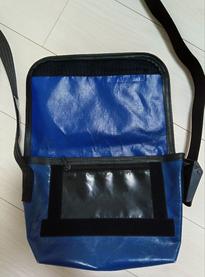 FREITAG 青 黄色 ストライプ ショルダーバッグ