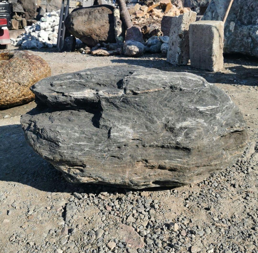 福島産　鮫川石　250キロ　庭石　鑑賞石 石　庭　坪庭　ガーデニング