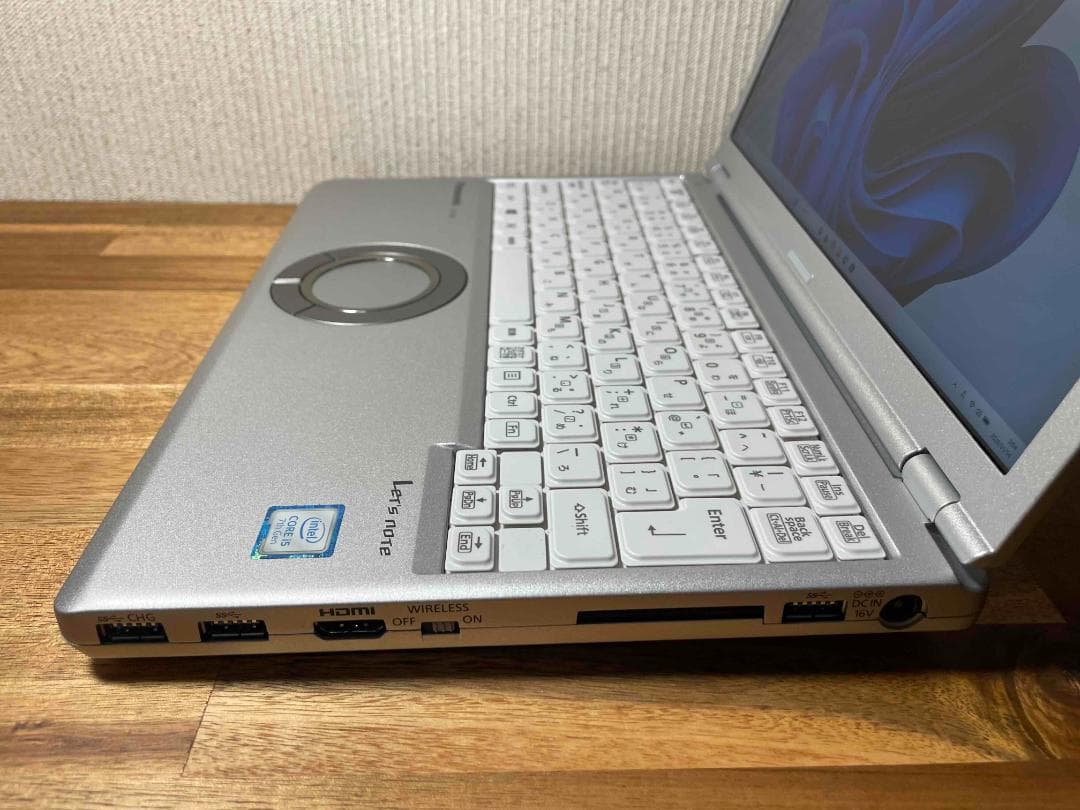 Win11 Office2024 CF-SZ6 メモリ8GB SSD256GB