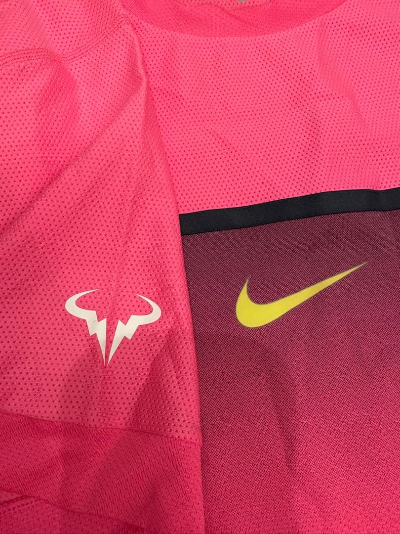 NIKE テニスウェア　ラファエル・ナダル着用モデル