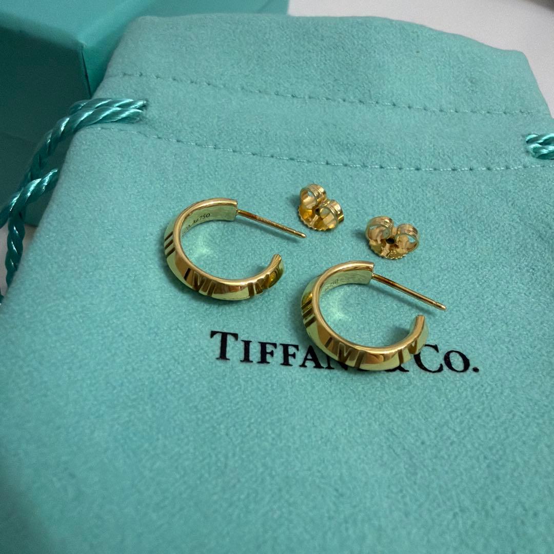 Tiffany & Co. アトラス　ゴールドフープピアス