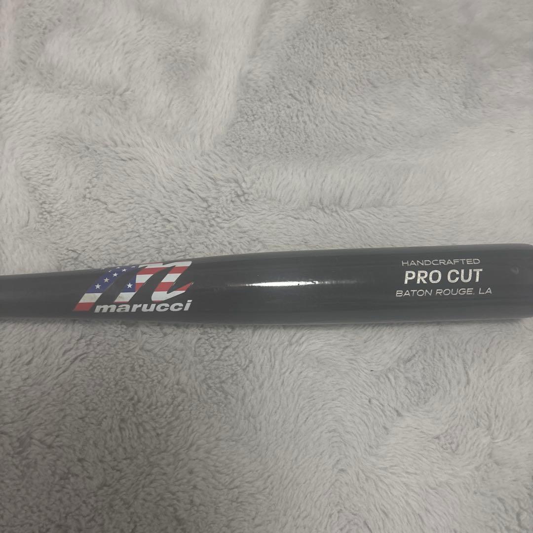 野球硬式marucciバット