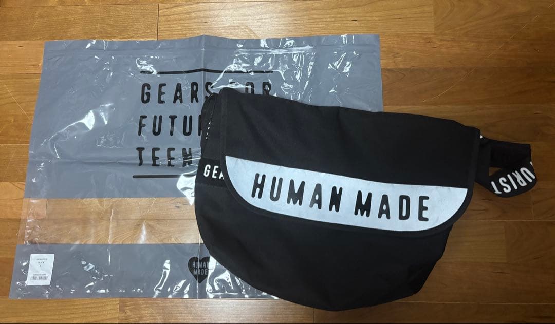 [中古]Human Made Messenger Bag Large Black