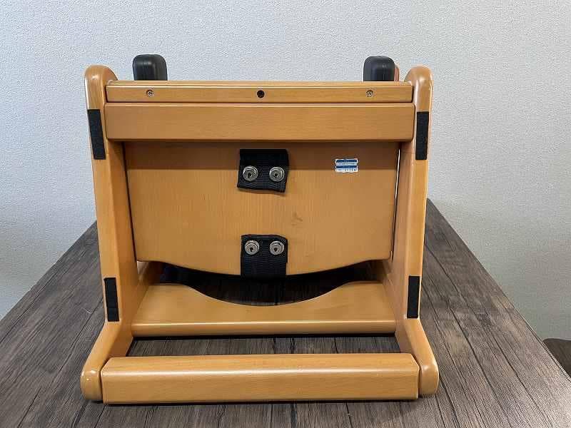 ②【美品】コンビ　ブースターシート　BU11　幼児補助イス