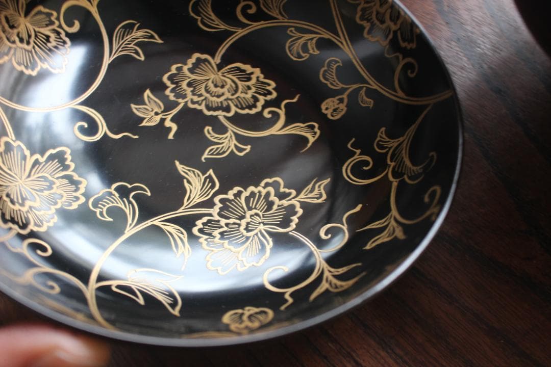 時代逸品！極上千筋糸目に優美な見返し唐草蒔絵の映えるお椀2点（検輪島塗雑煮