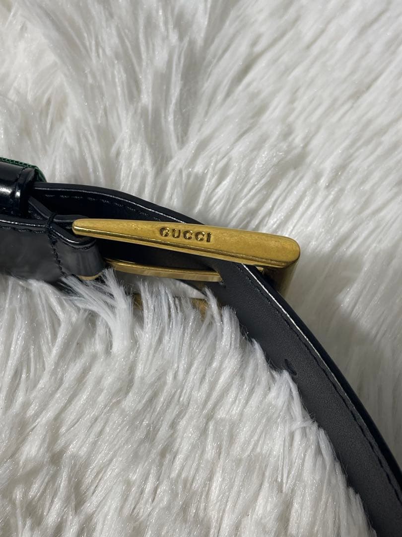 GUCCI グッチ レザーベルト 本革　ブラック ゴールドバックル