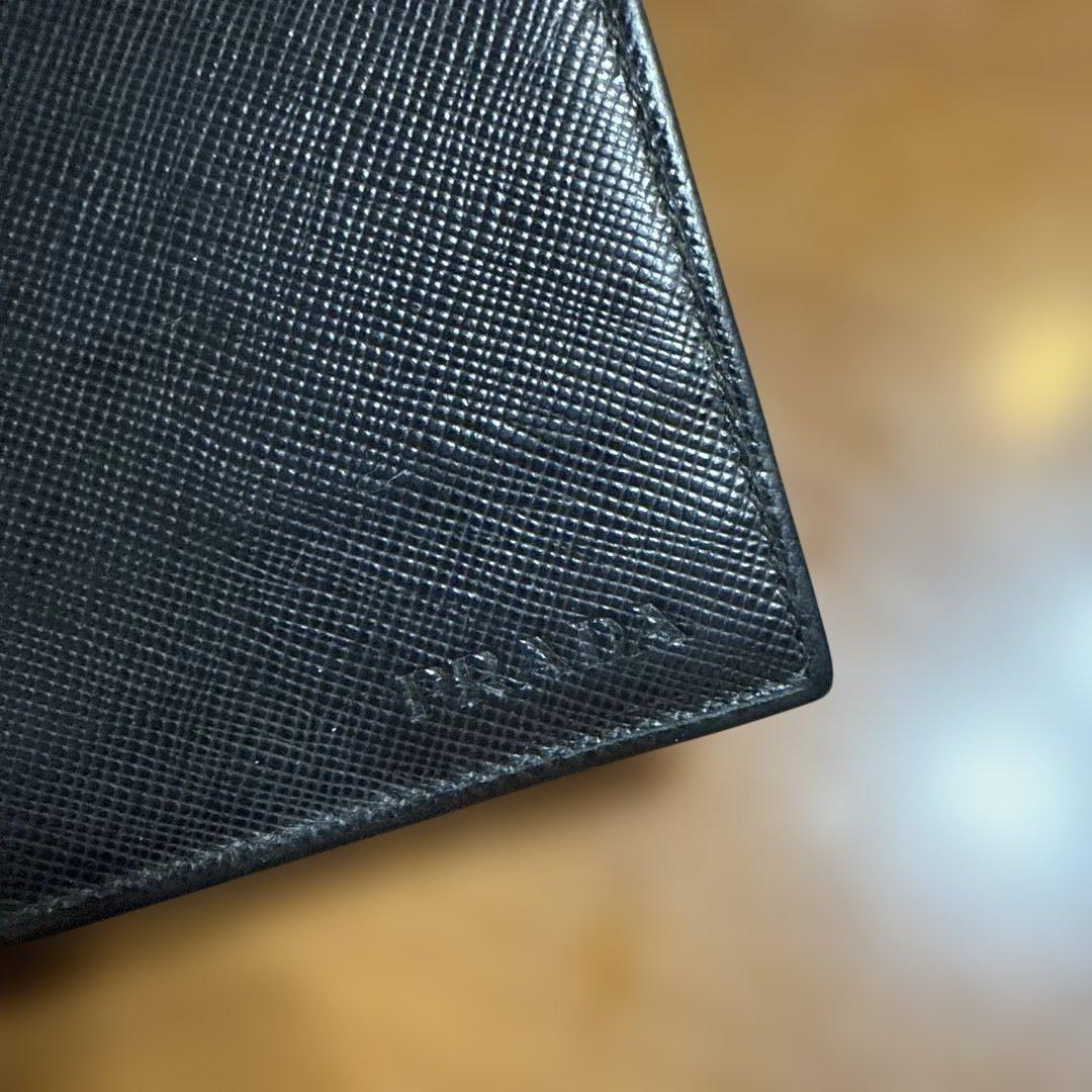 【ゆ*ー】PRADA プラダ　マネークリップ　財布　二つ折り