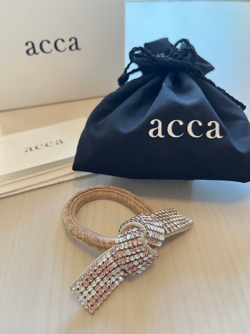 ルア　 acca スワロフスキー　リボンヘアゴム　ドレスポニー