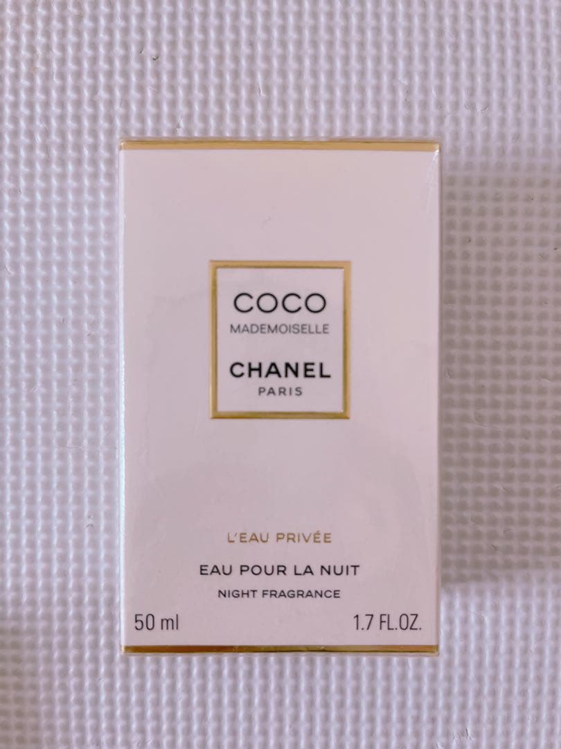 CHANEL　ココ マドモアゼル　ロー　プリヴェ