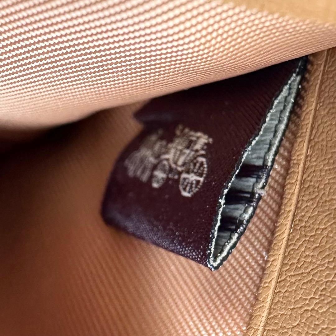 未使用✨COACH スナップウォレット ２つ折り財布 Cチャーム 本革 ホワイト