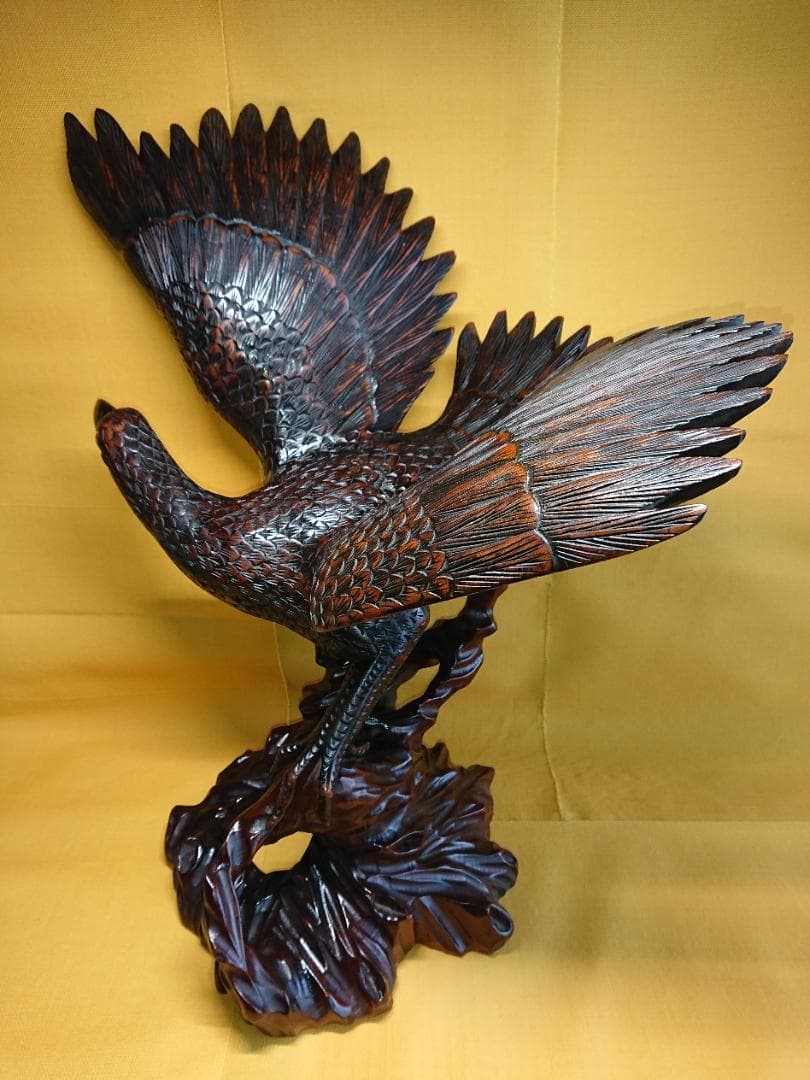 【美品】大型　鷹　鳶　木彫　彫刻　置物　インテリア　工芸品　美術品　A1117