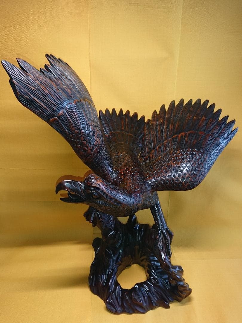 【美品】大型　鷹　鳶　木彫　彫刻　置物　インテリア　工芸品　美術品　A1117