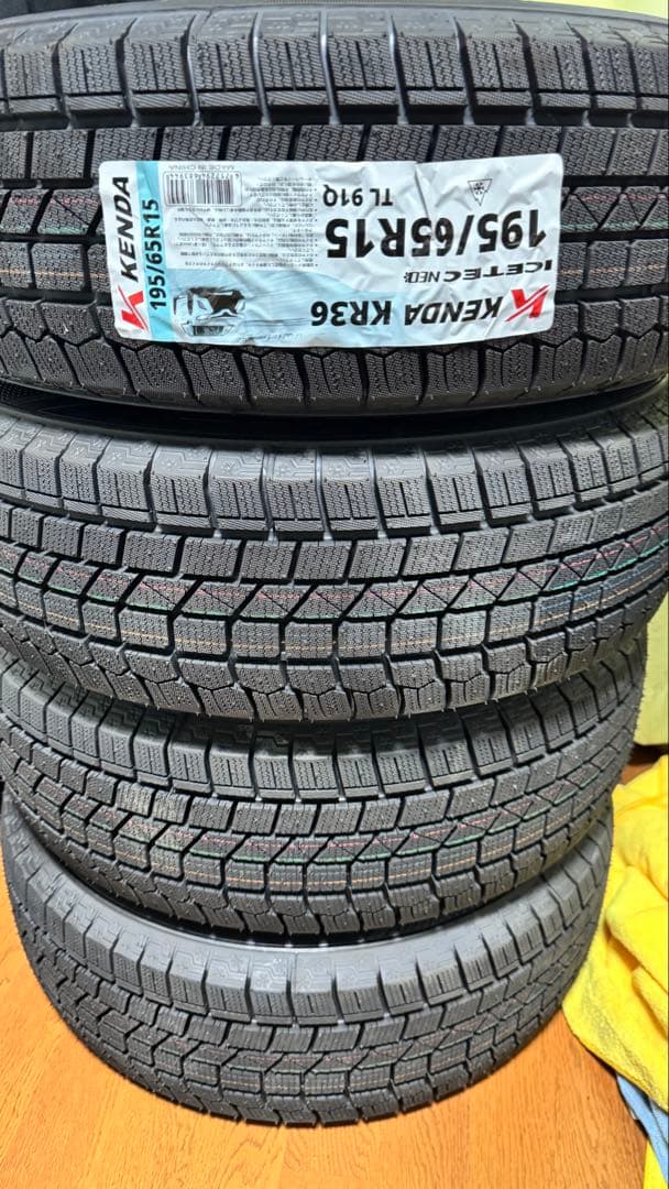 ケンダ スタッドレスタイヤ 195/65R15 ホイールセット タイヤのみ可‼️