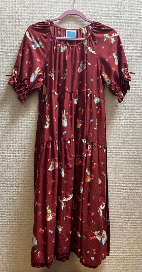 PINK HOUSE × ピーターラビット ティアードワンピース ボルドー