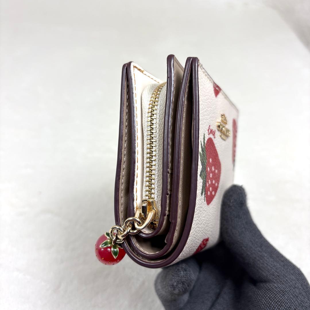 COACH コーチ いちご柄 財布 イチゴ柄 苺柄 スナップ ウォレット