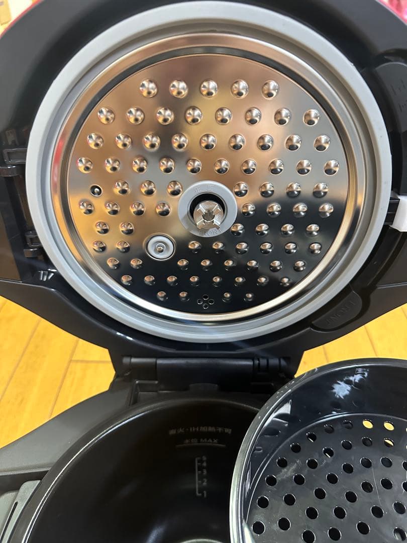 店頭展示品 SHARP 水なし自動調理鍋 KN-HW24F-R 2.4 ヘルシオ