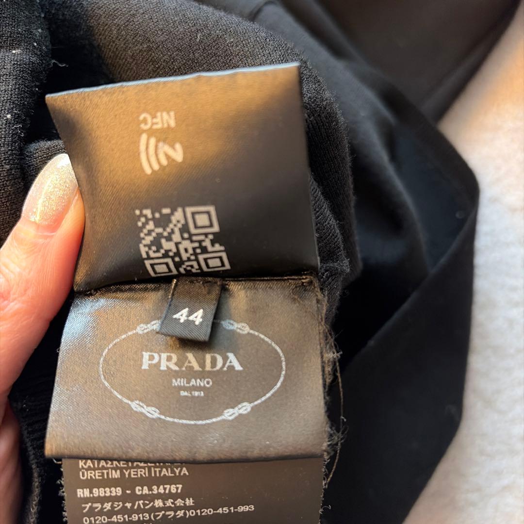 PRADA ハーフジップ 黒 五分袖 ニット