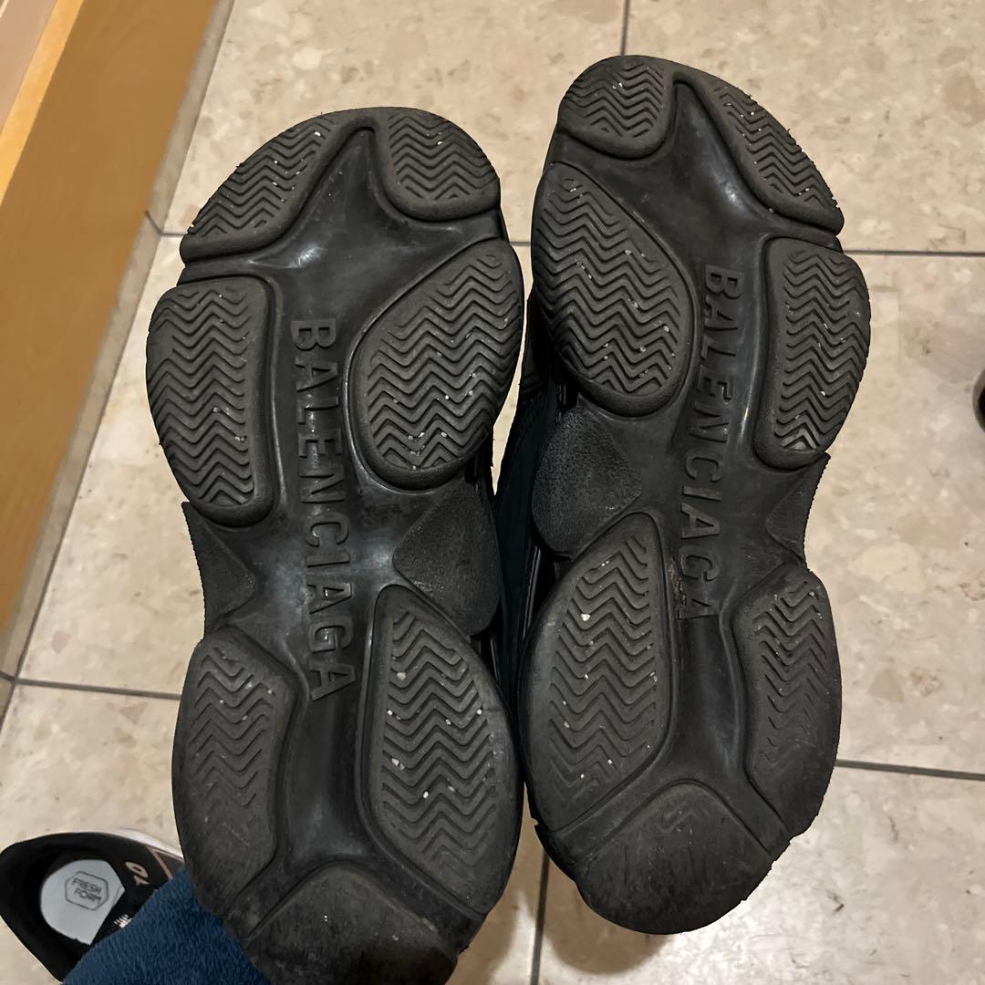 BALENCIAGA トリプルエス