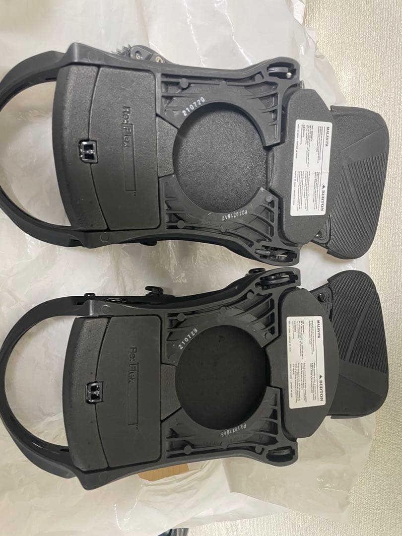 Burton ビンディング Malavita Mサイズ