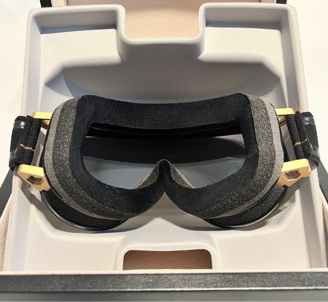 YNIQゴーグル　BLACK ALL GOLD