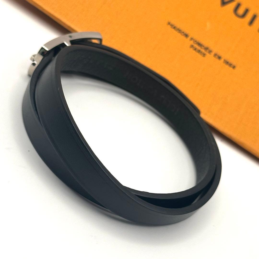 LOUIS VUITTON ブラスレ ネオグラム 2連 シルバー金具