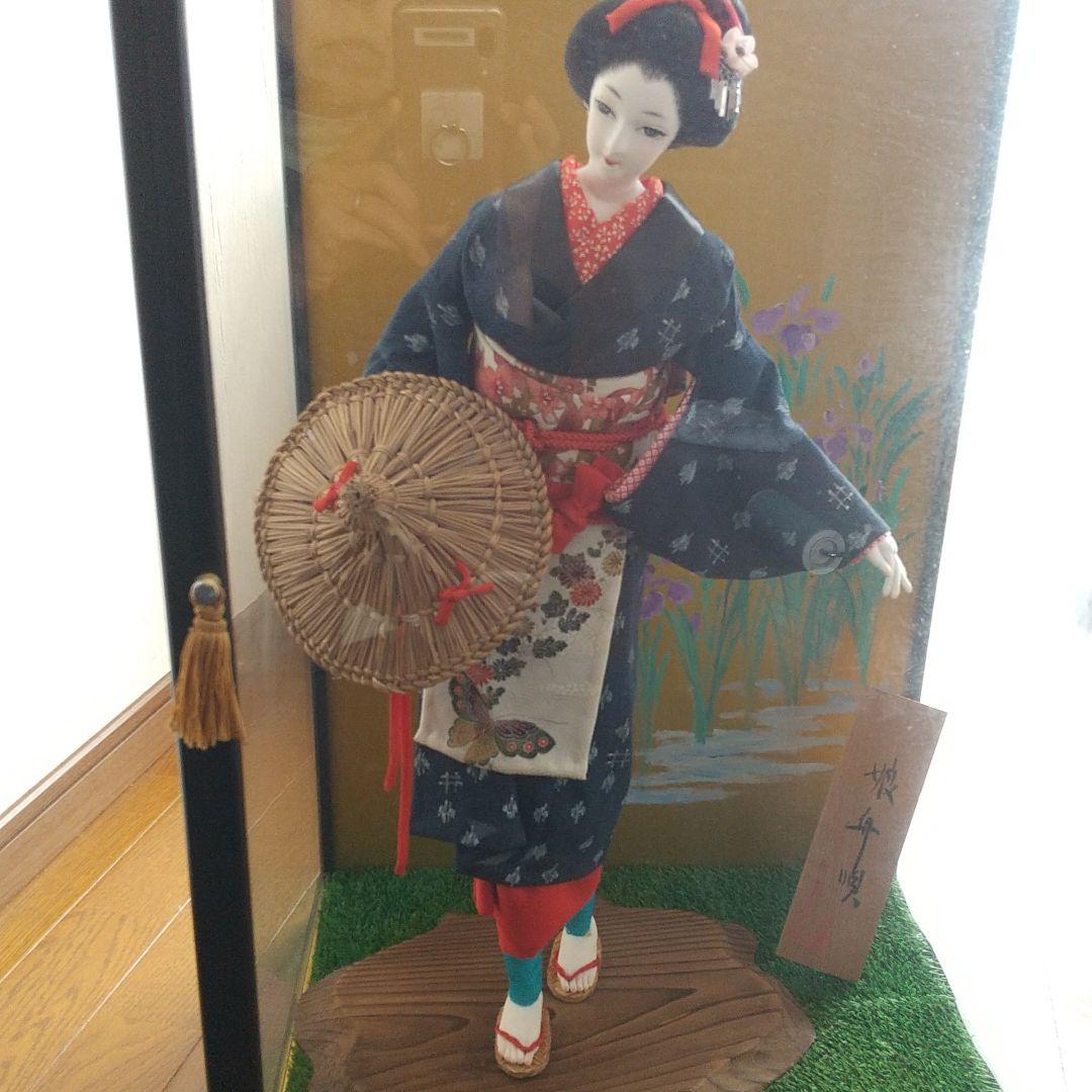 日本人形
