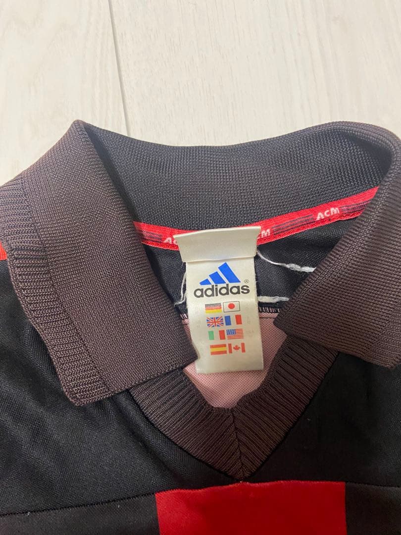ACミランユニフォーム OPELスポンサー時代 adidas 製 黒赤ストライプ