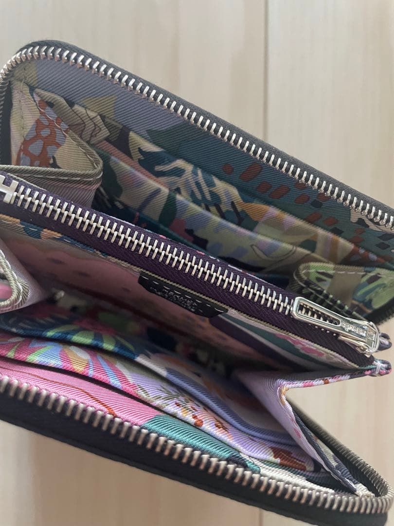 【新品未使用】HERMES エルメス シルクインコンパクト エプソン 財布
