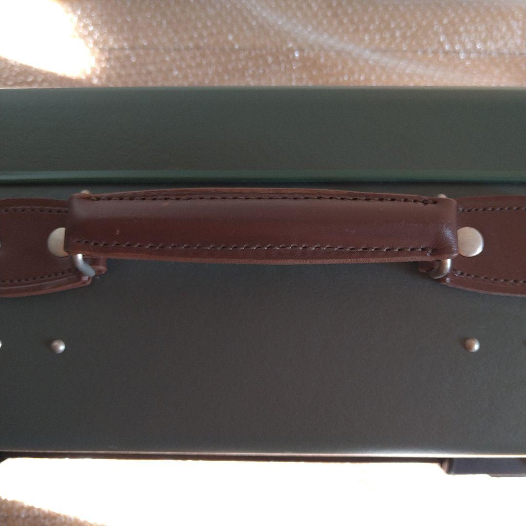 グローブトロッター　センテナリー　グリーン　18インチ　キャリーケース