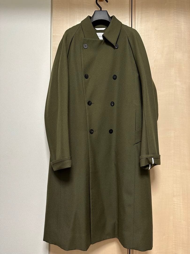 OVER COAT(オーバーコート)のトレンチコート