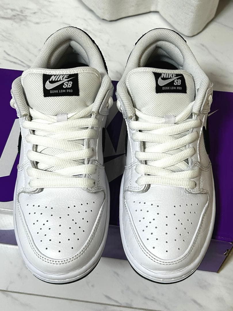 NIKE SB DUNK LOW PRO WHITE／BLACK