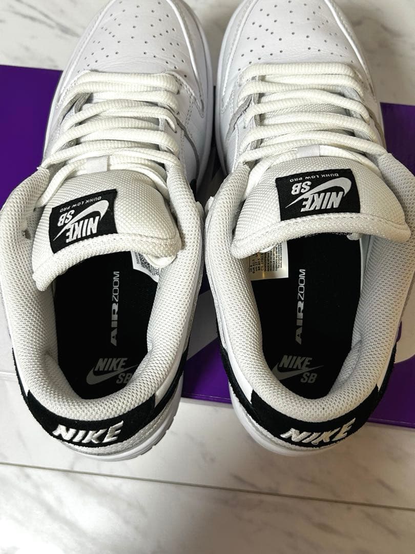 NIKE SB DUNK LOW PRO WHITE／BLACK