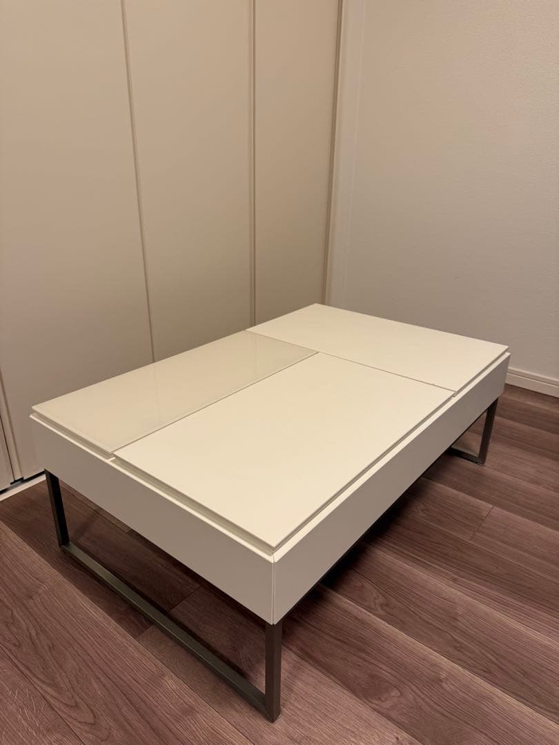 BoConcept コーヒーテーブル Chiva　収納付き
