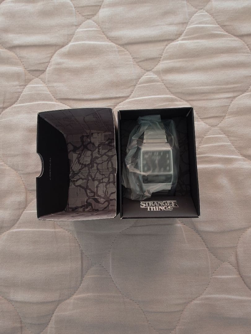 Casio x Stranger Things g shock 新品未使用