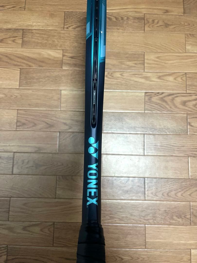 YONEX EZONE 100L テニスラケット