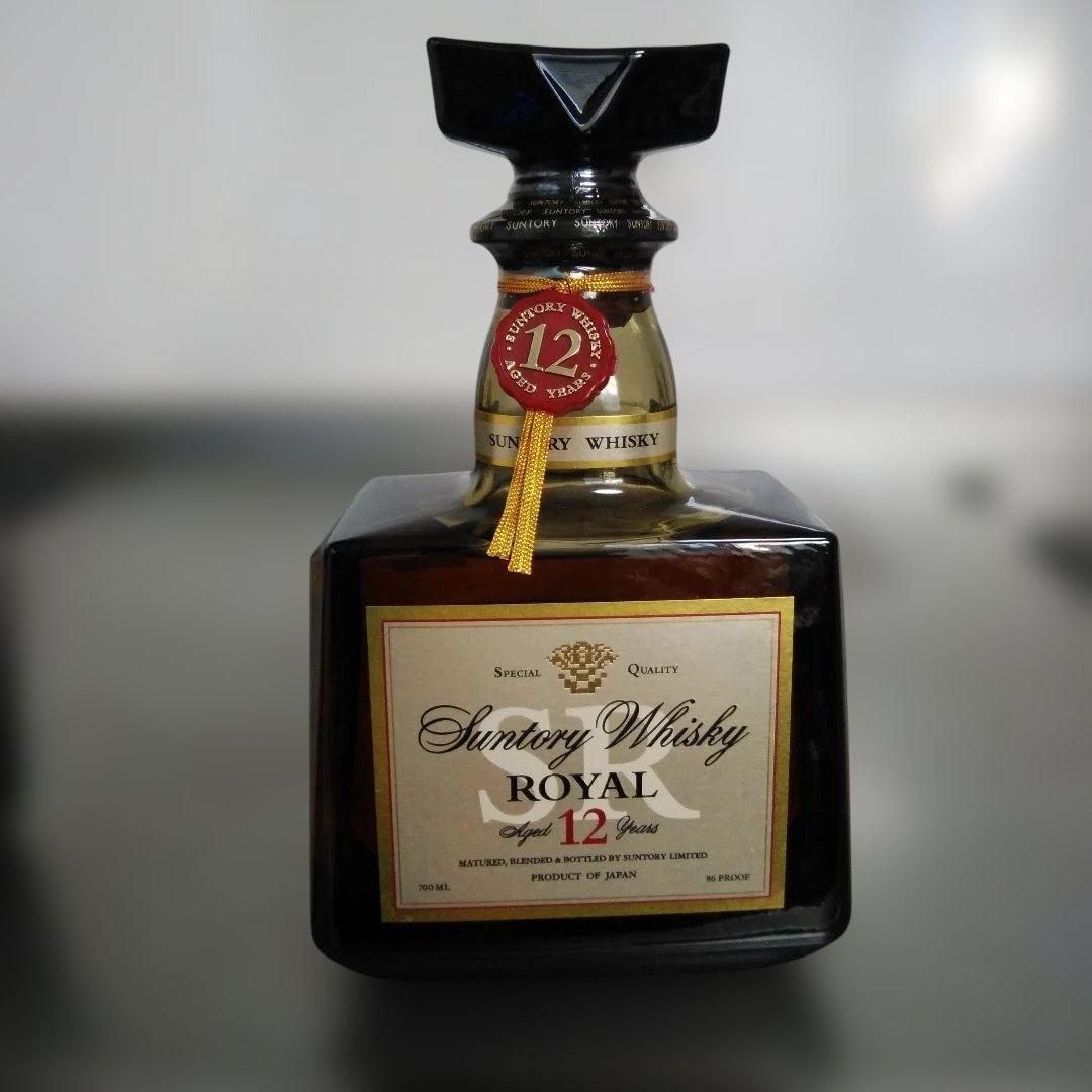 サントリーロイヤル12年(700mm)サントリーオールド(700mm)2本セット