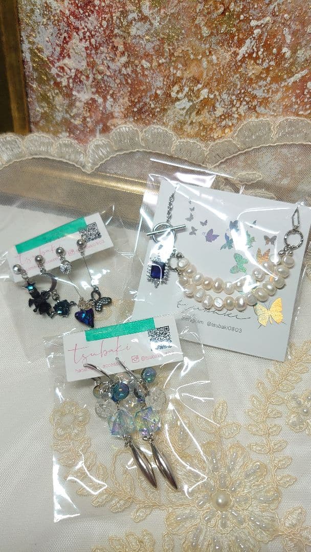 ハンドメイドアクセサリー ピアス ネックレス moon様☆